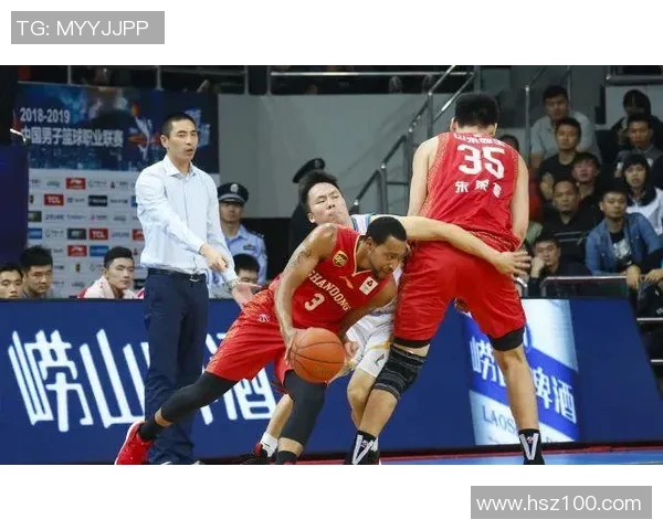 成都篮球队与广州篮球队赛后复盘分析双方状态及表现差异 成都篮球队与广州篮球队赛后复盘分析双方状态及表现差异